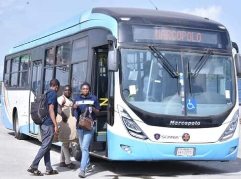 59188953_582547752240428_6909669190244761600_n