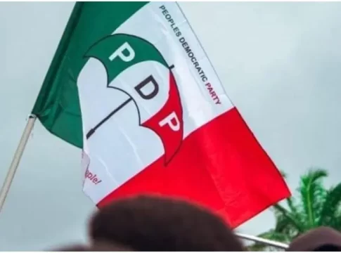 Mass Defection Rocks Akwa Ibom as 24 Lawmakers Dump PDP for APC