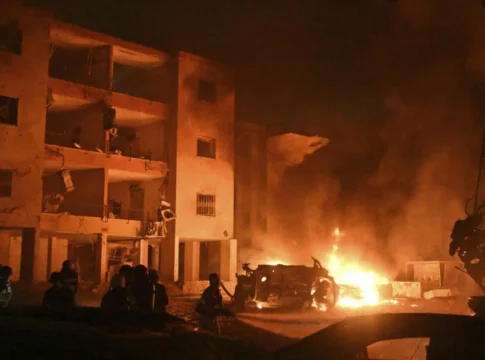 tehran Mass Exodus from Tehran as Israel-Iran Conflict Intensifies; Global Oil Prices Tumble 4%