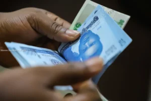 Naira Remains Strong As Investors Liquidate Dollar Positions
